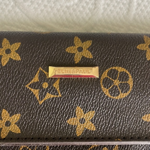 Elim & Paul Patterned Wristlet with Card Case Brown/Gold - Picture 3 of 6